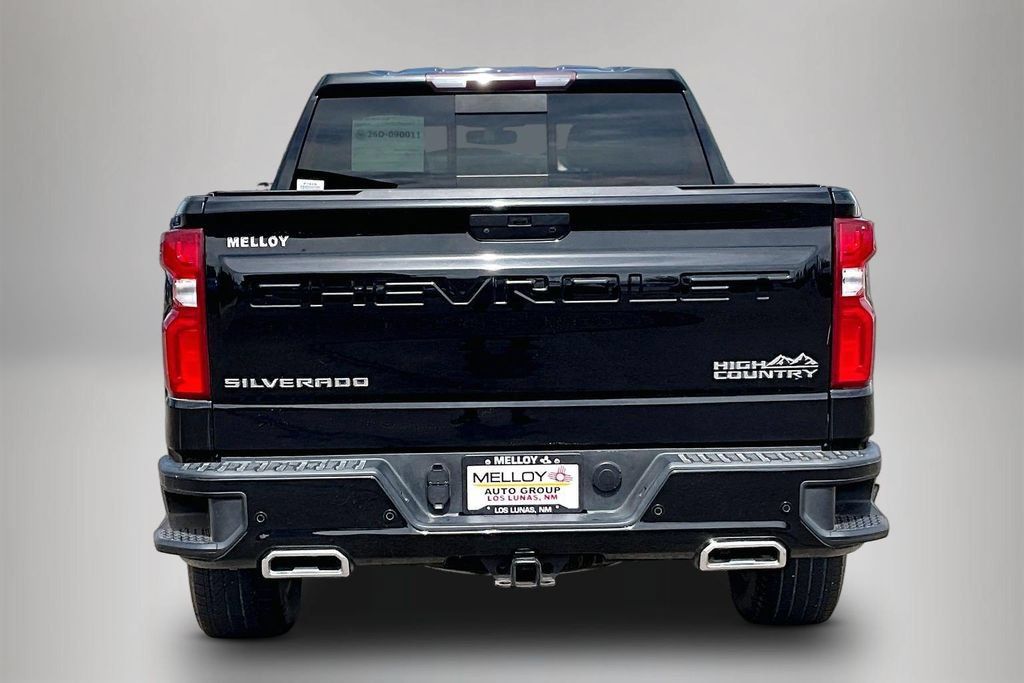 Used 2022 Chevrolet Silverado 1500 High Country AWD/4WD image 5