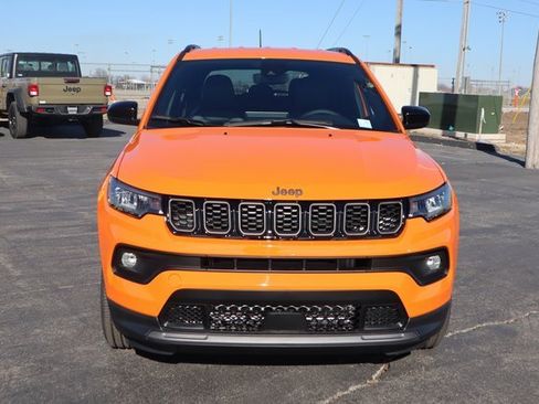 New 2026 Jeep Compass Latitude image 16