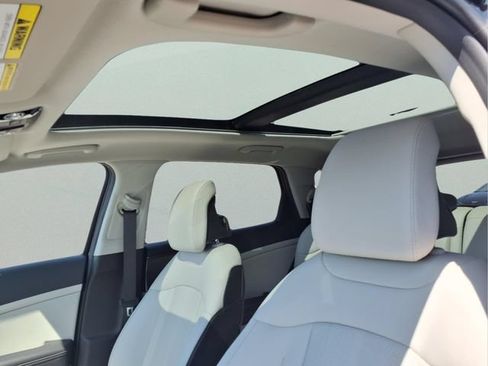 New 2026 Kia Sportage EX AWD/4WD image 17