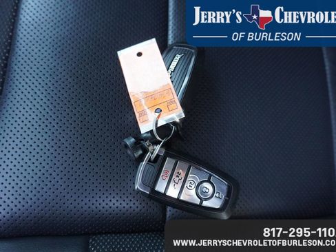 Used 2025 Ford F150 Raptor image 10