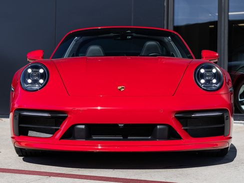Certified 2024 Porsche 911 Targa 4 image 8