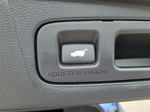 Used 2025 Honda CR-V Sport-L image 11
