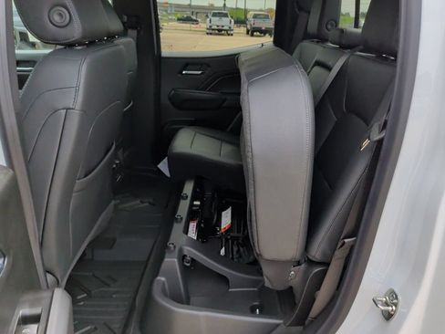 New 2026 Chevrolet Colorado LT w/ LT Convenience Package RWD image 37