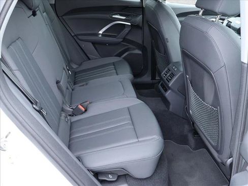 Certified 2025 Audi Q5 Premium w/ Convenience Package AWD/4WD image 25
