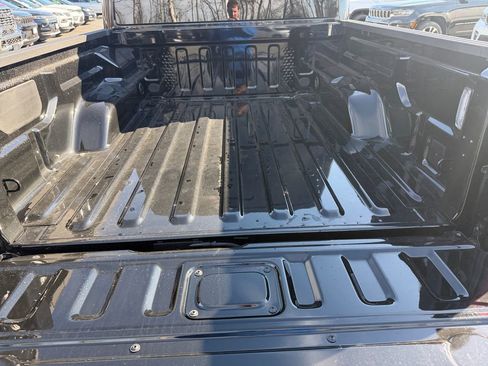 New 2026 Jeep Gladiator Rubicon image 17