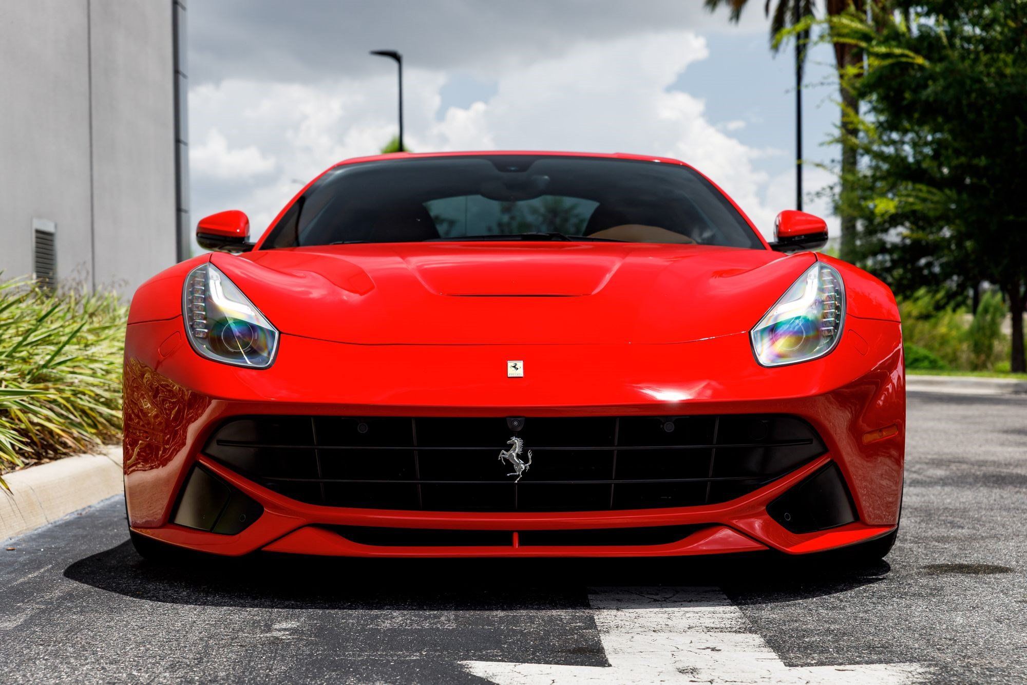 Used 2016 Ferrari F12 Berlinetta RWD image 54