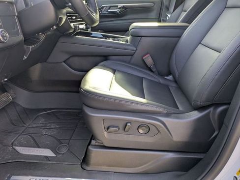 New 2026 Chevrolet Suburban LT w/ Comfort Package image 11