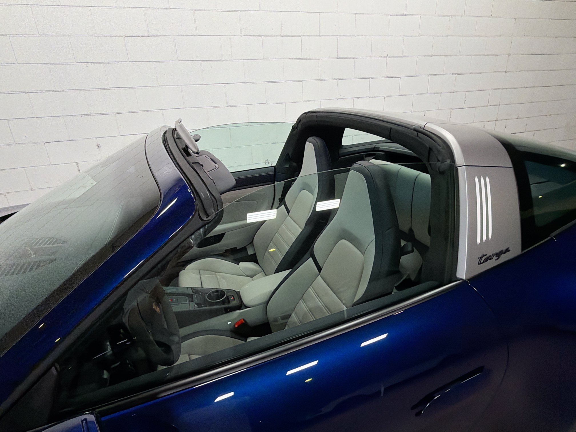 Certified 2026 Porsche 911 Targa 4 GTS AWD/4WD image 24