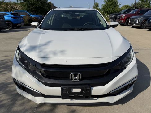 Used 2019 Honda Civic EX image 2