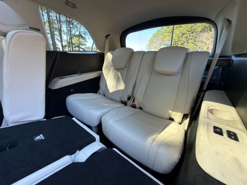 New 2026 Mercedes-Benz GLS 450 GLS 450 image 17