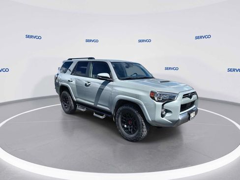 Used 2023 Toyota 4Runner TRD Off-Road Premium AWD/4WD image 2