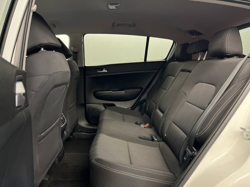 Used 2021 Kia Sportage LX image 27