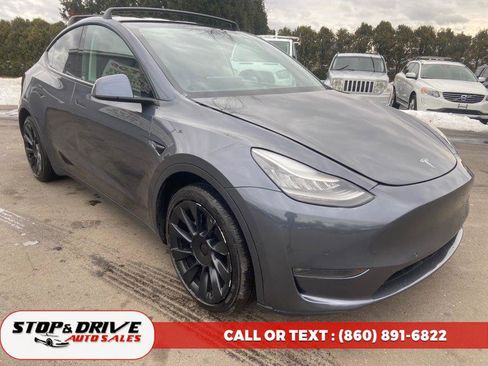 Used 2021 Tesla Model Y Long Range image 7