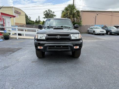 Used 2001 Toyota 4Runner SR5 w/ Sport Pkg AWD/4WD image 3