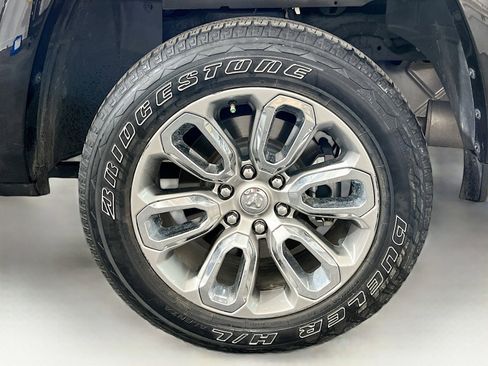 Used 2022 RAM 1500 Laramie w/ Sport Appearance Package image 21