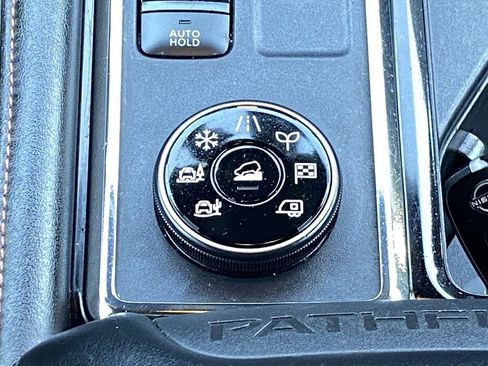 Certified 2024 Nissan Pathfinder Rock Creek AWD/4WD image 26