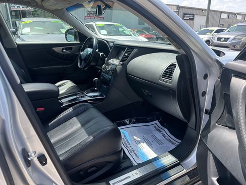 Used 2014 INFINITI QX70 2WD image 12