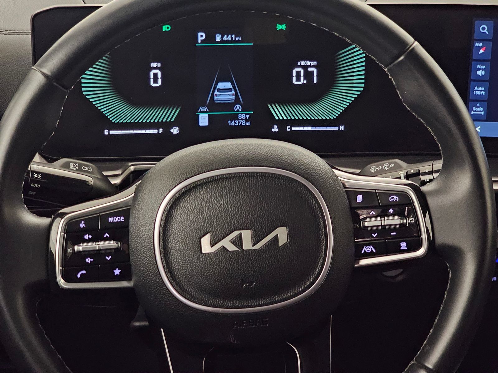 Used 2024 Kia Sorento S w/ Panoramic Sunroof Package FWD image 11