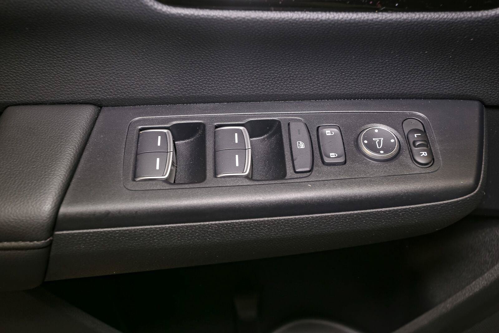 Used 2025 Honda CR-V EX-L image 44