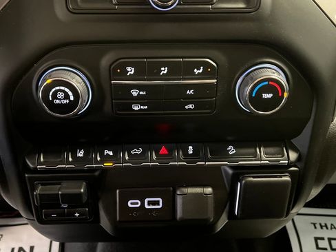 Used 2024 Chevrolet Silverado 2500 Custom w/ Custom Value Package image 34