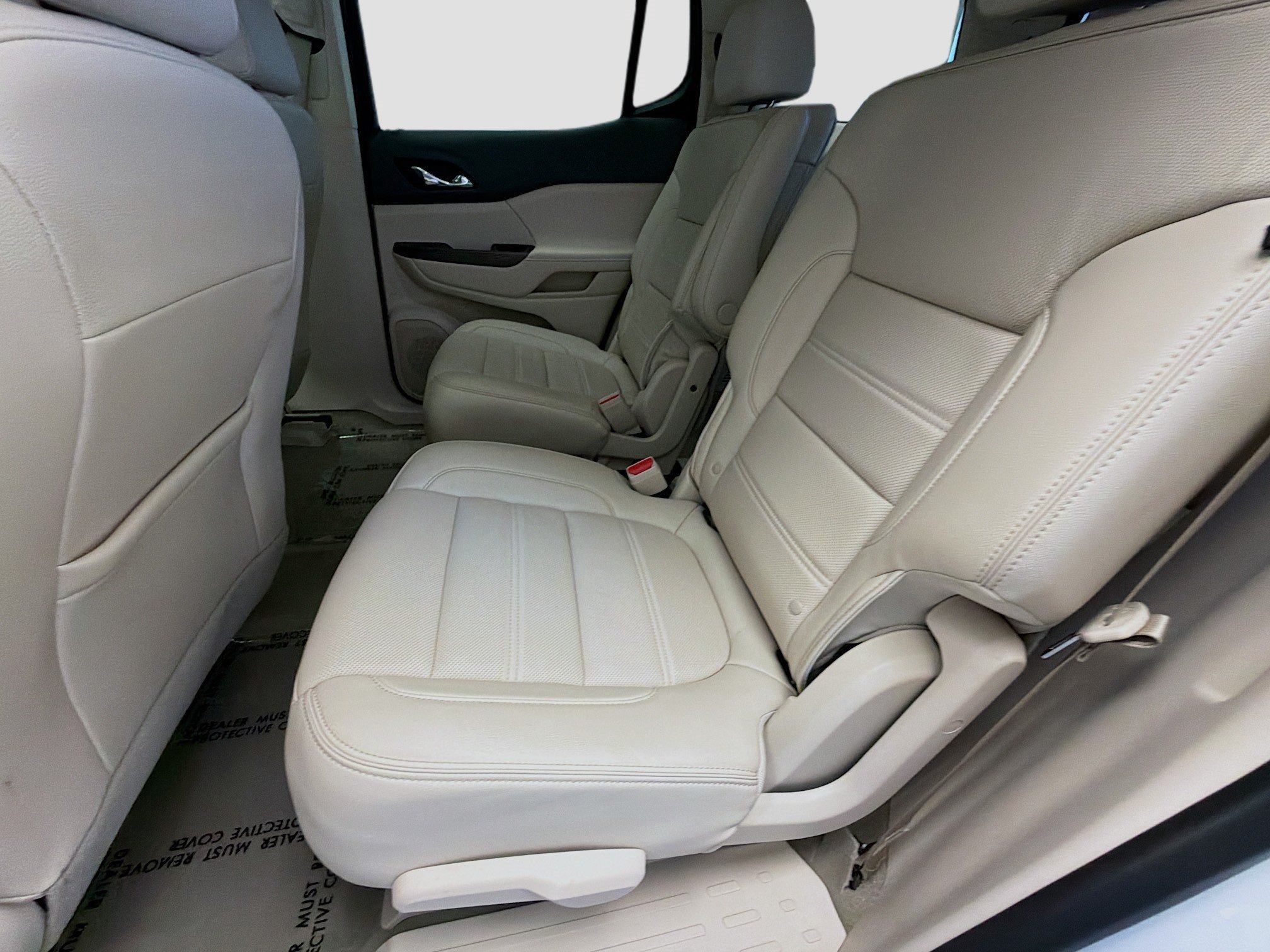 Used 2023 GMC Acadia Denali AWD/4WD image 13