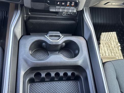 Used 2023 RAM 1500 Big Horn AWD/4WD image 14