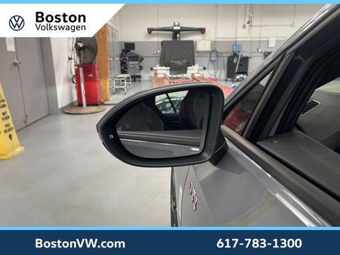 New 2025 Volkswagen GTI Autobahn image 8