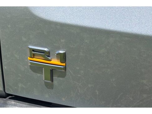 Used 2022 Rivian R1T Adventure AWD/4WD image 7