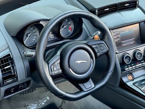 Used 2014 Jaguar F-TYPE S RWD image 14