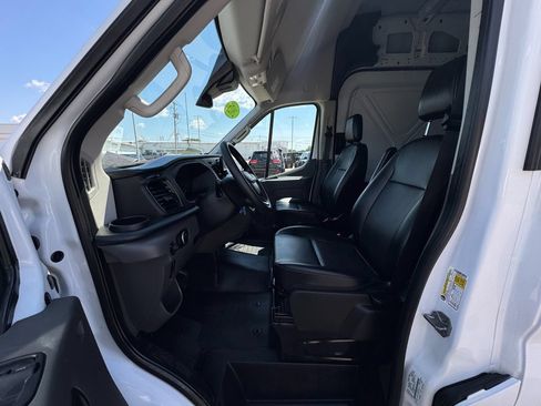 Used 2025 Ford Transit 250 148 High Roof AWD image 10