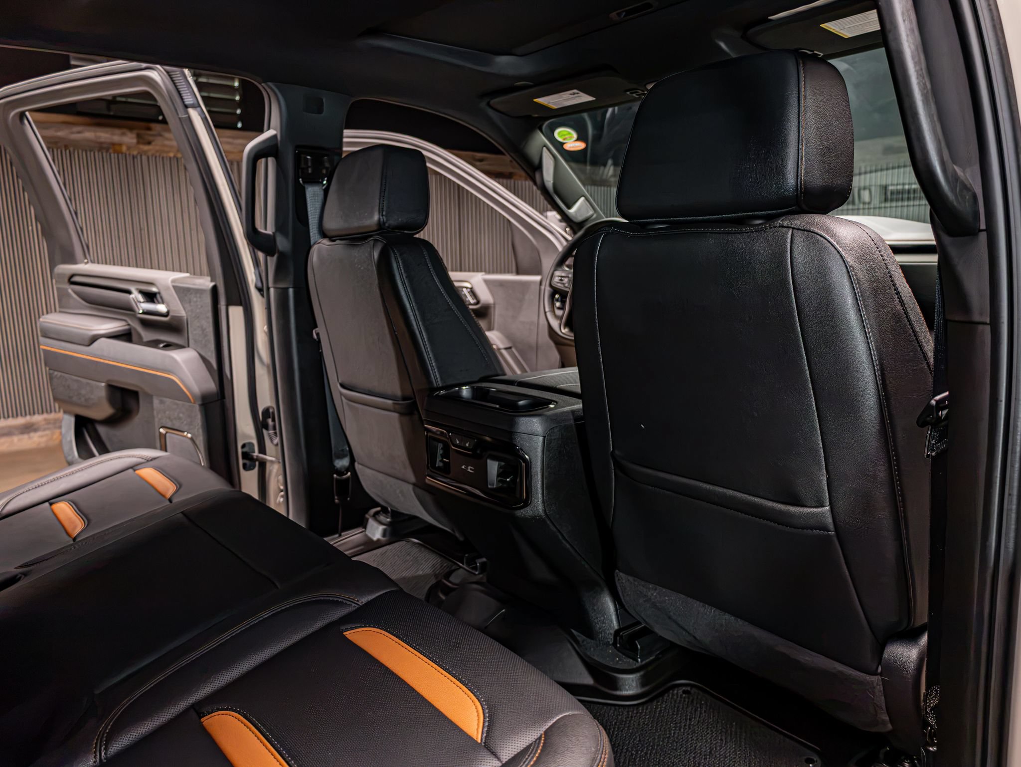 Used 2026 GMC Sierra 2500 AT4 w/ AT4 Premium Plus Package AWD/4WD image 30
