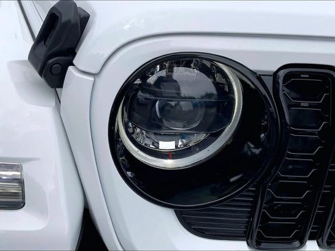Certified 2024 Jeep Wrangler High Altitude AWD/4WD image 26