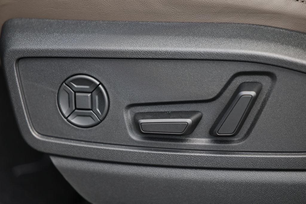 New 2026 Audi Q5 Premium Plus AWD/4WD image 28