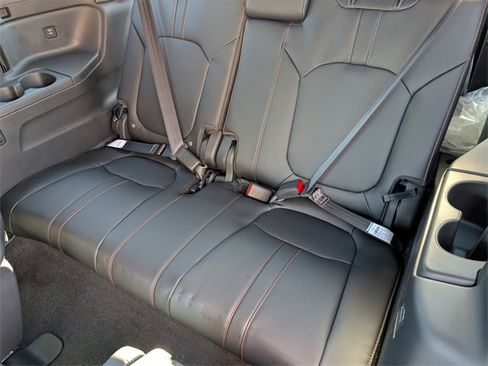 New 2025 Honda Pilot TrailSport image 29