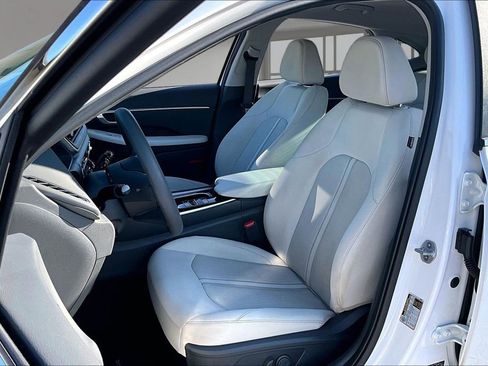 Used 2023 Hyundai Sonata SEL image 20