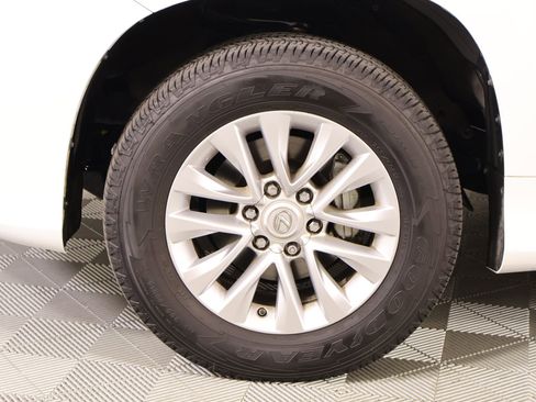 Used 2021 Lexus GX 460 Premium w/ Premium Package image 21