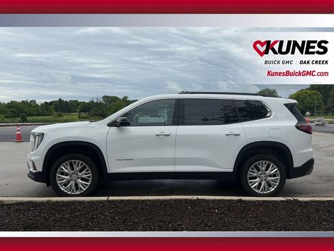 Used 2024 GMC Acadia Elevation FWD image 6