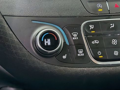 Used 2024 Chevrolet Malibu LT image 23