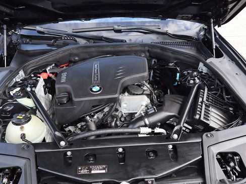 Used 2015 BMW 528i Sedan RWD image 39