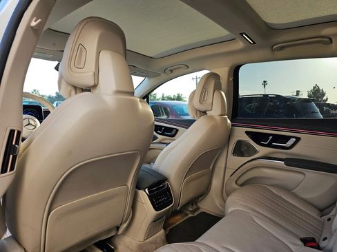 Used 2023 Mercedes-Benz EQS 450+ 4MATIC SUV image 7