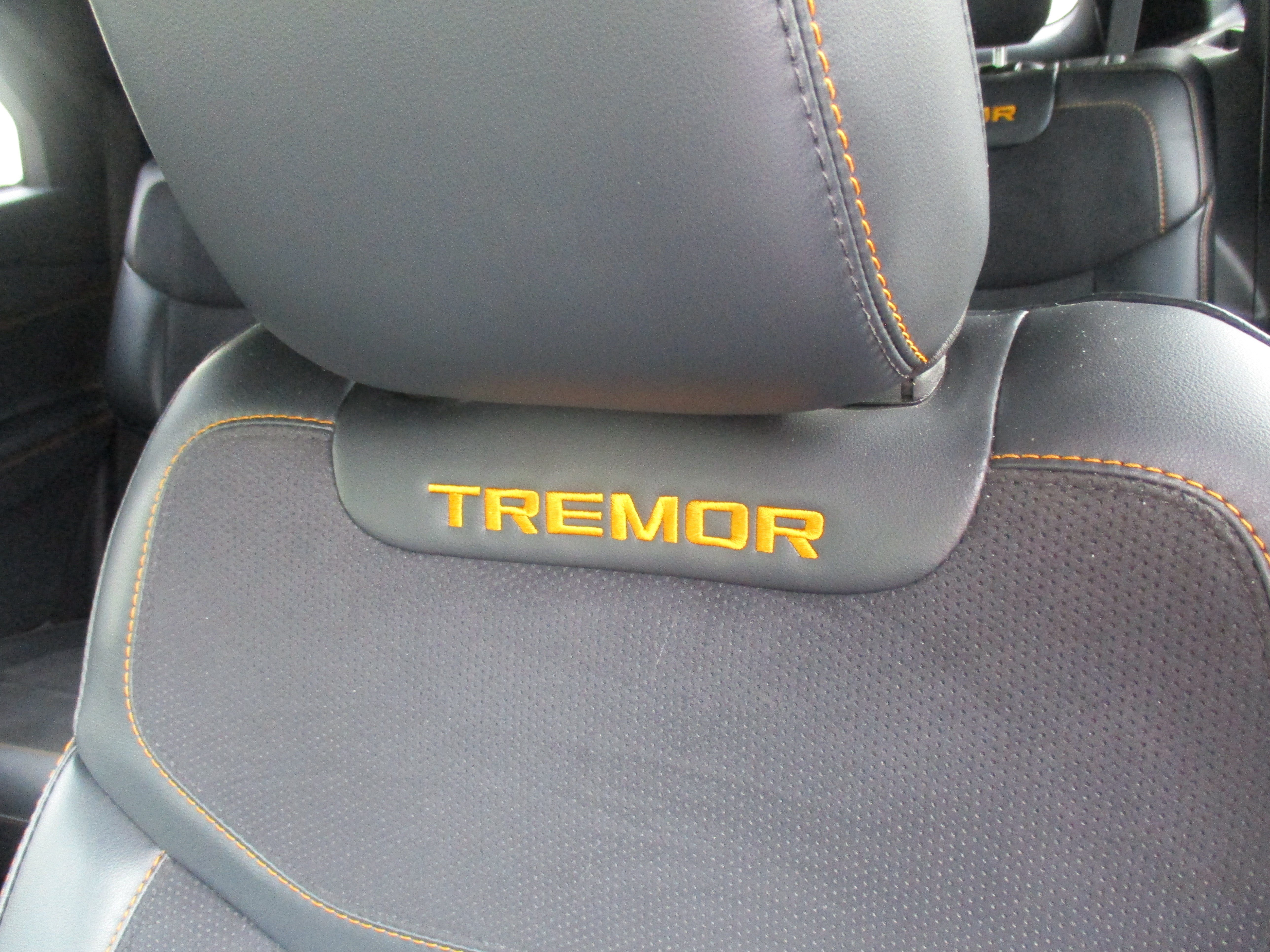 Used 2026 Ford Explorer Tremor w/ Tremor Convenience Package AWD/4WD image 17