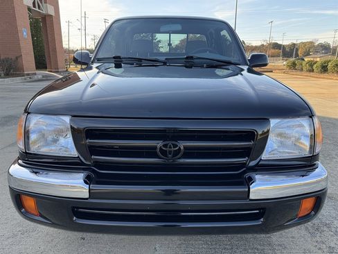 Used 2000 Toyota Tacoma 2WD Xtracab image 5