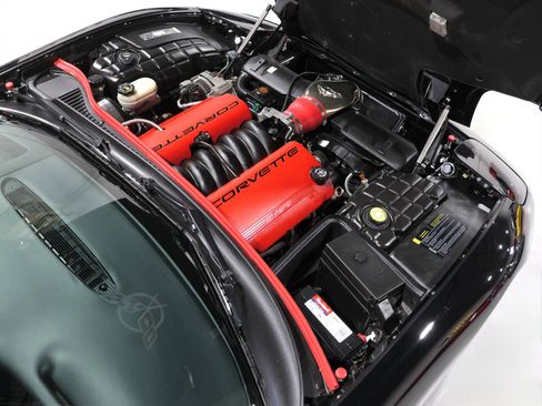 Used 2002 Chevrolet Corvette Z06 w/ Memory Pkg image 74