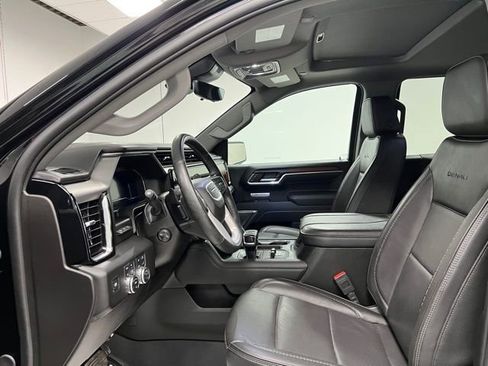 Used 2025 GMC Sierra 1500 Denali w/ Denali Reserve Package image 16