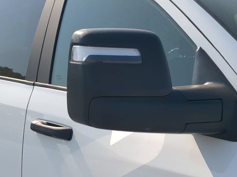 New 2026 RAM 3500 Big Horn AWD/4WD image 10