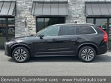 Used 2022 Volvo XC90 T5 Momentum image 2