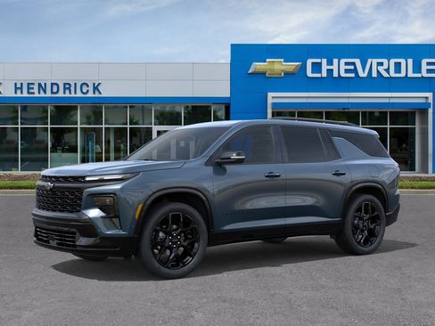 New 2026 Chevrolet Traverse RS w/ LPO, Floor Liner Package FWD image 3