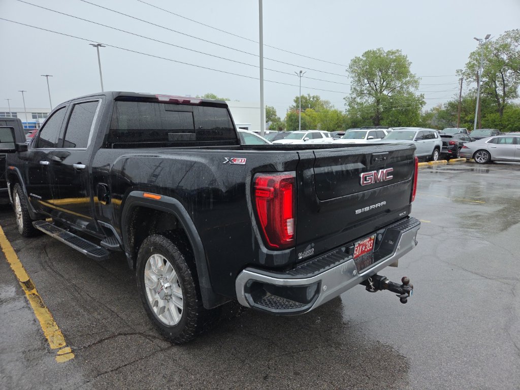 Used 2021 GMC Sierra 2500 SLT w/ SLT Premium Package AWD/4WD image 2