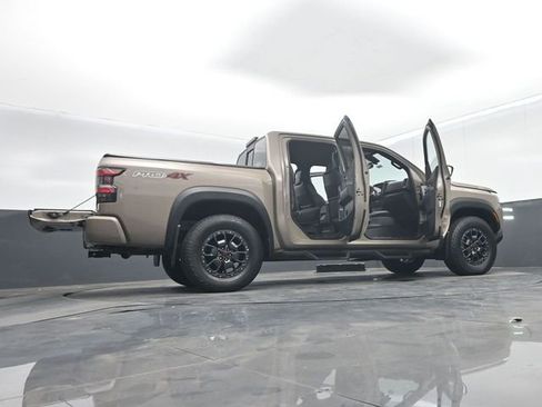 Used 2022 Nissan Frontier PRO-4X w/ Pro-4X Premium Package AWD/4WD image 80