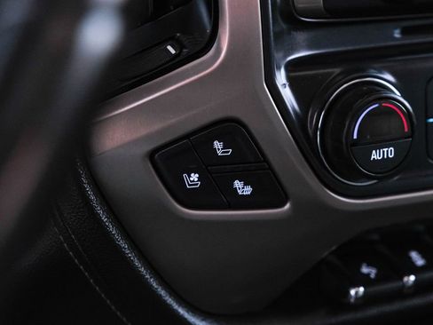 Used 2017 GMC Sierra 2500 Denali w/ Duramax Plus Package image 27